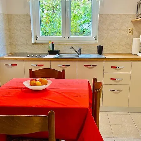 Ana Apartment Krk Town